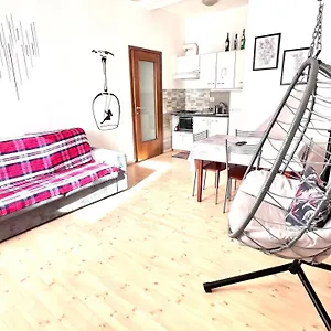  Apartamento Mia House