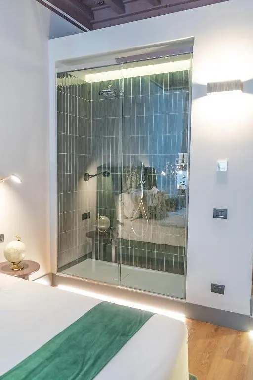 Castel Sant Angelo Luxury Rooms And Tour Rome Apartment